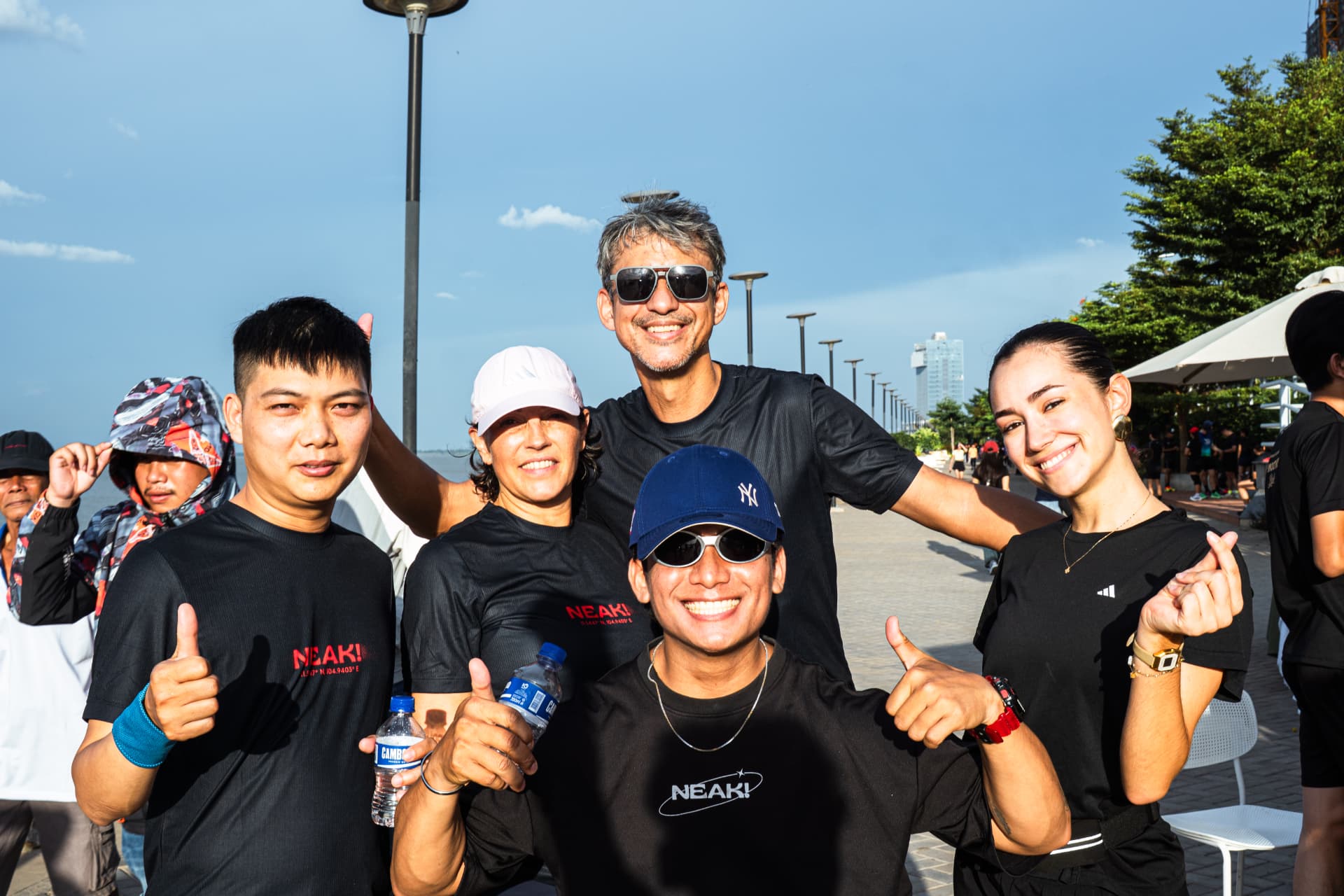 NEAK runners setting off through Phnom Penh